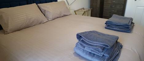 House, Multiple Beds