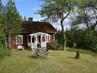 Cozy farmhouse in Smaland with rowing boat!