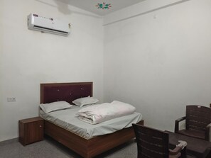 Room - Sivago hotel (Kosi Kalan)