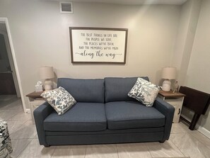 Interior - 2 bedroom 2 full bath condo in the indoor pool building of Hilton Head Resort (Hilton Head Island)