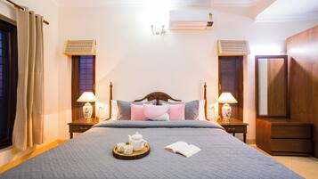 Deluxe Villa, Hill View