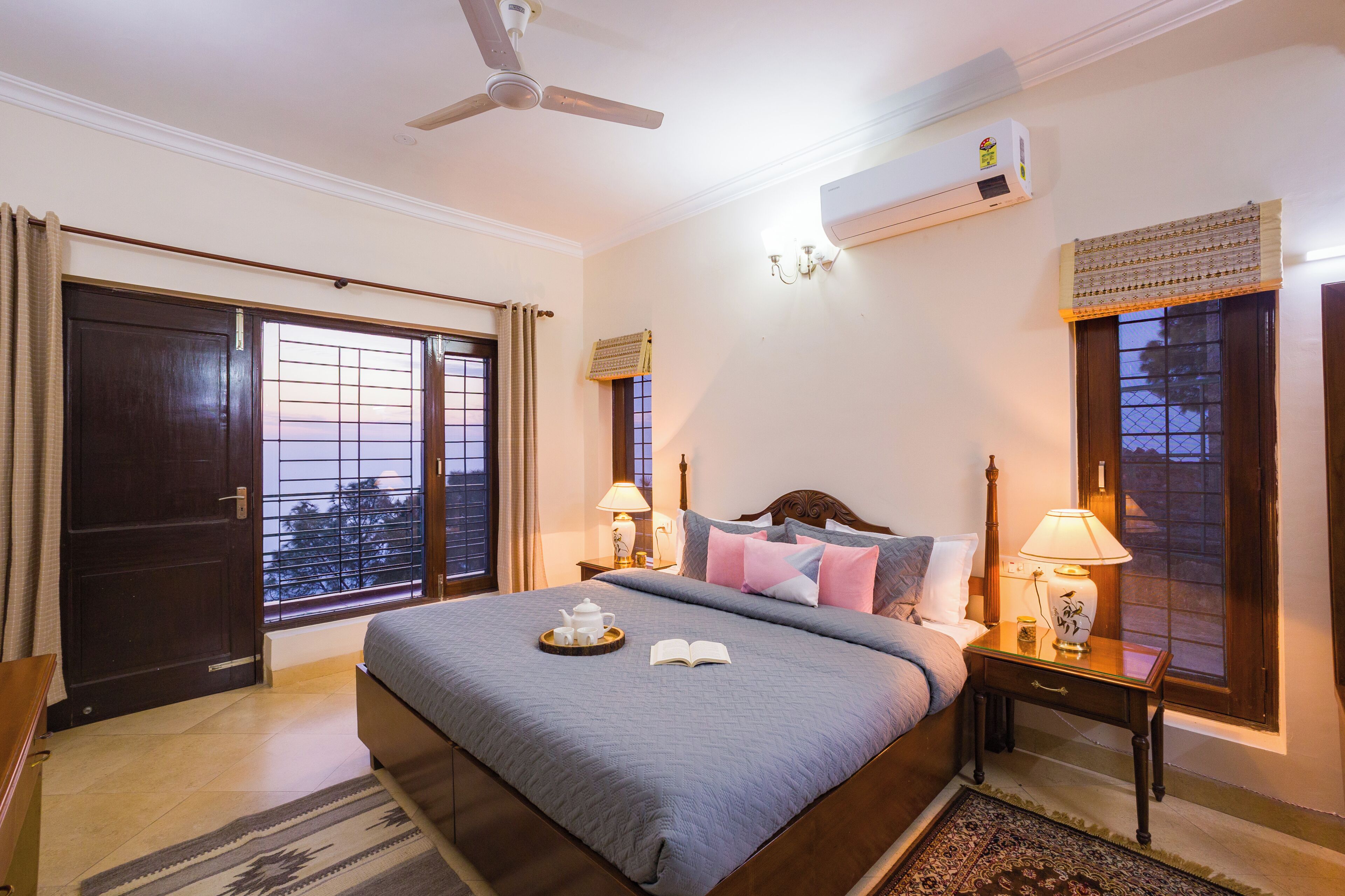 Deluxe Villa, Hill View