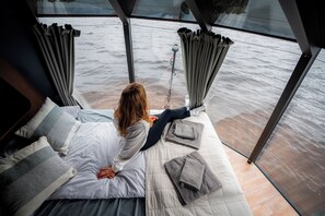 صورة غير مصنفة، 4 من 13، زرّ