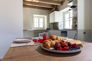 Phòng đôi Deluxe, ban công, quang cảnh thung lũng | Khu ăn uống