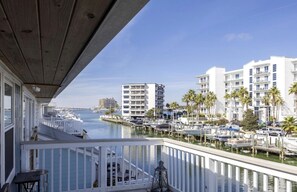 Unclassified image, 2 of 16, button - A boaters dream! (Destin)