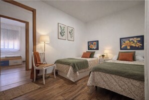 Room - Vrbo Property (O Grove)