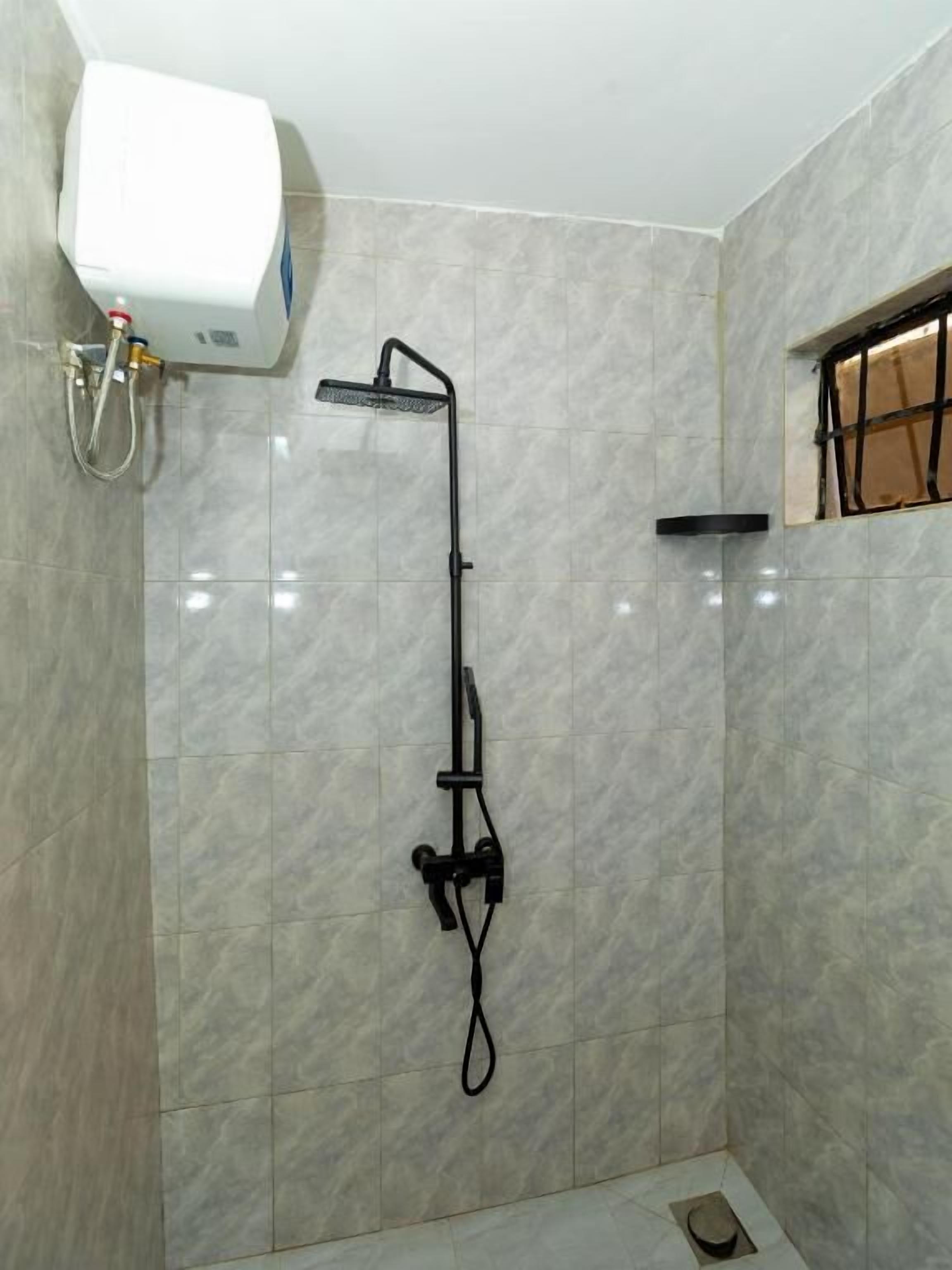 Standard Double Room, Balcony | Bathroom