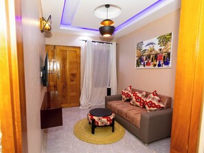 Standard Double Room, Balcony - msafiri haven (Moshi)