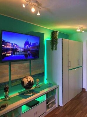 Interior - White Turquoise 1-Bedroom Apartment - Relaxing Poolside Retreat in Bangkok (Krung Thep Maha Nakhon)