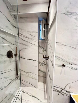 Shower, hair dryer, towels, soap - #ALS-LILIBET SMART HOUSE 2BDR LUXURY APT (Thessaloniki)