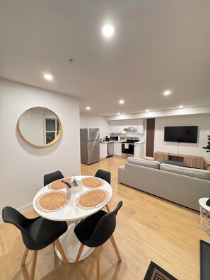 Immagine non classificata, 4 di 18, pulsante