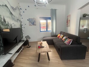 Living area - Athens Garden Escape Villa (Athina)