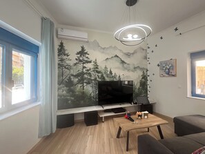 Living area - Athens Garden Escape Villa (Athina)