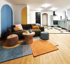 Living area - Studio Design Nature Déconnexion Chic, at the foot of the trails, 10 min from Gérardmer (Le Valtin)