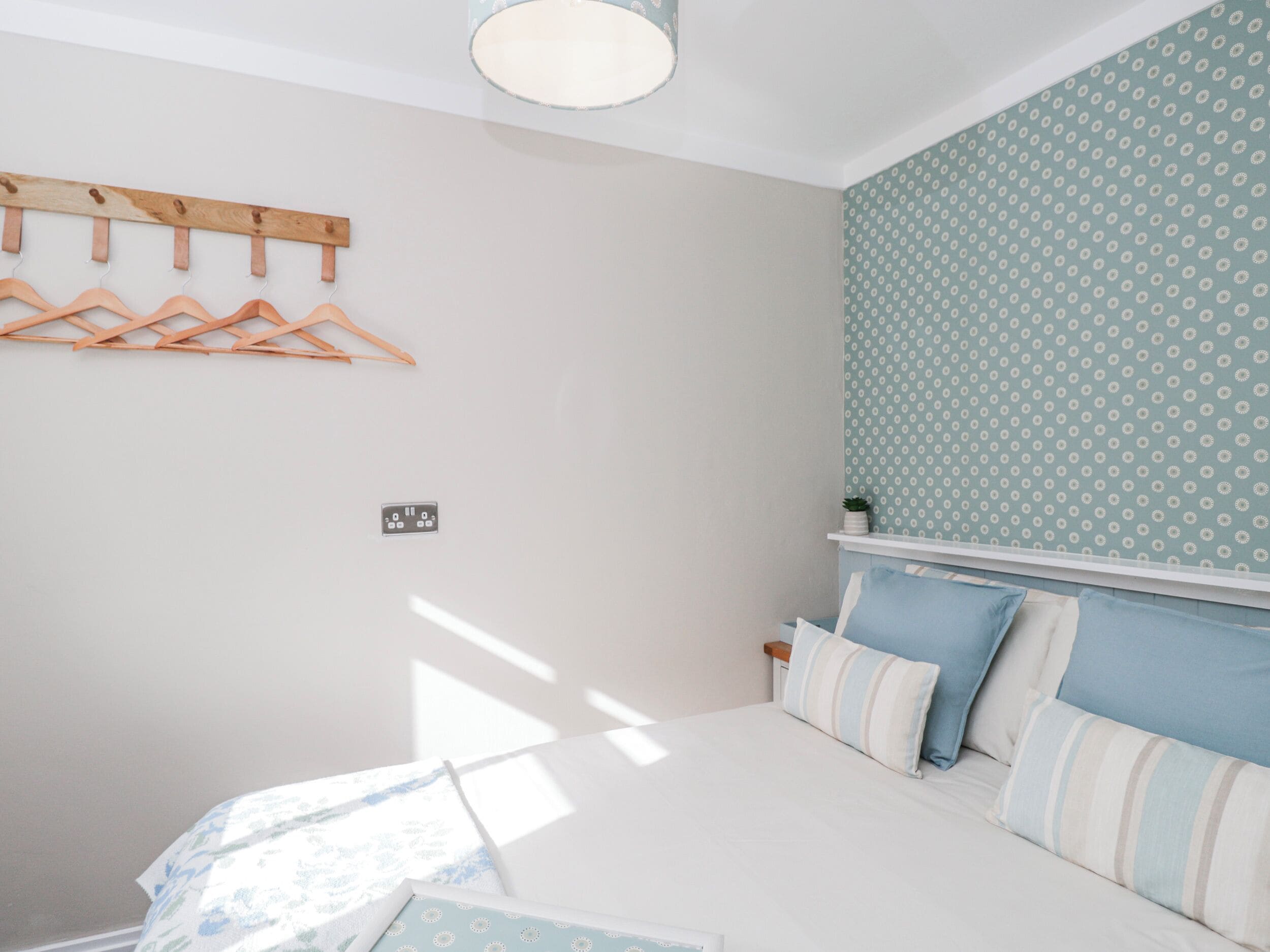 1 slaapkamer, gratis wifi, individueel gedecoreerd
