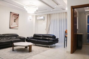 Appartamento familiare, vista città | Area soggiorno