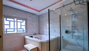 ラグジュアリー ペントハウス シティビュー | バスルーム