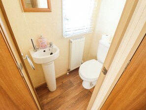 Shower - Loopys Place - Pg178 (Skegness)