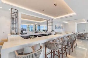 Dining - Elevated Coastal Escape | Luxury 2BR Amrit Resort (Riviera Beach)