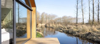 Tiny house by the water in Oud Ade | Tuin van Keet - 37