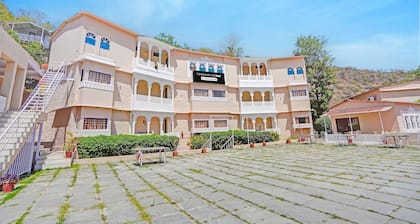 Townhouse Oak Kumbhalgarh Forest View