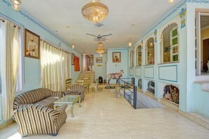House | Interior - Townhouse Oak Kumbhalgarh Forest View (Kumbhalgarh)