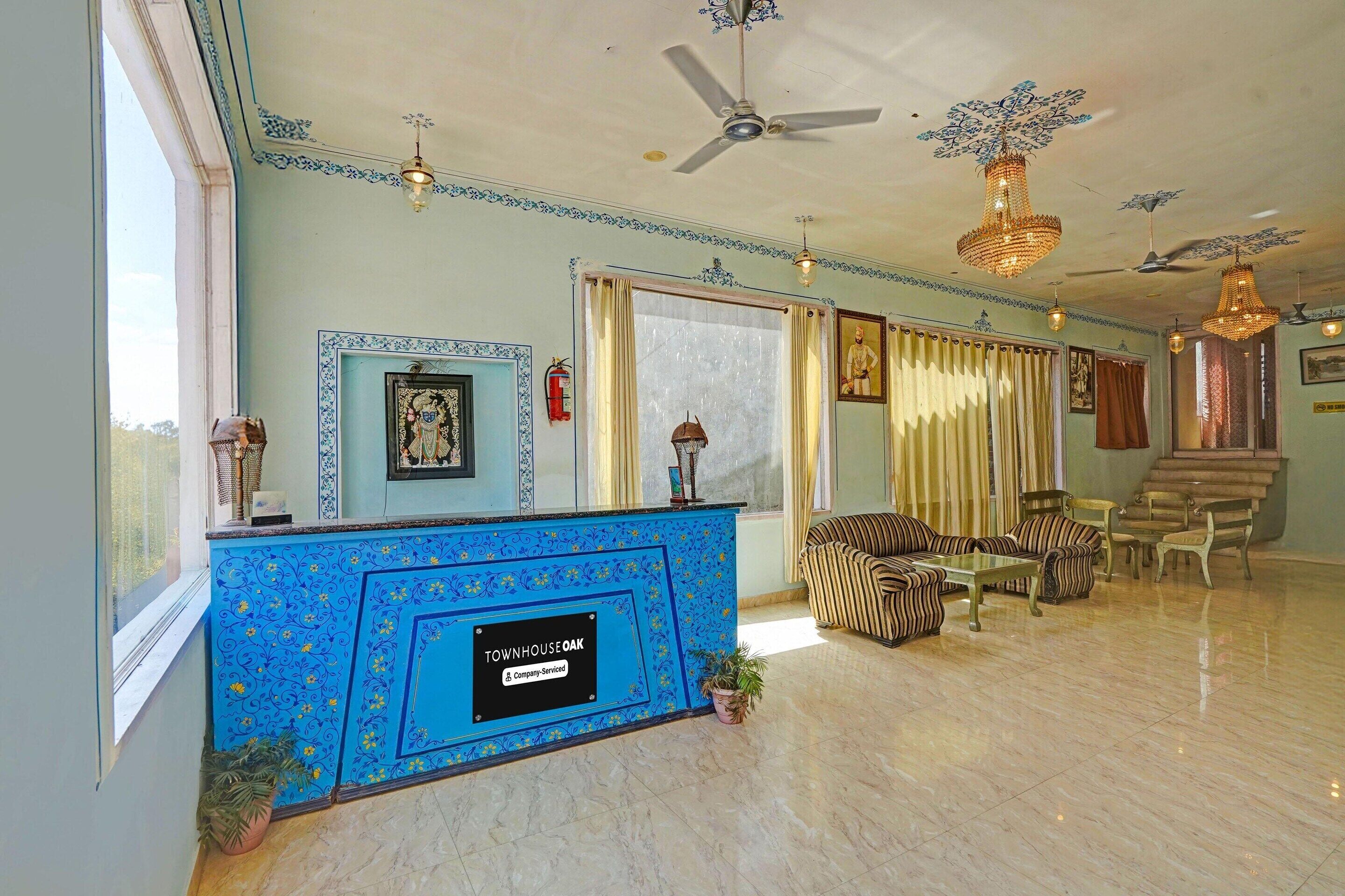 Rumah | Resepsionis