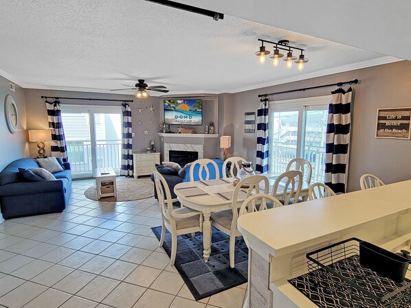 Interior - Oceanview midtown condo w/rooftop pool! SB412 (Ocean City)