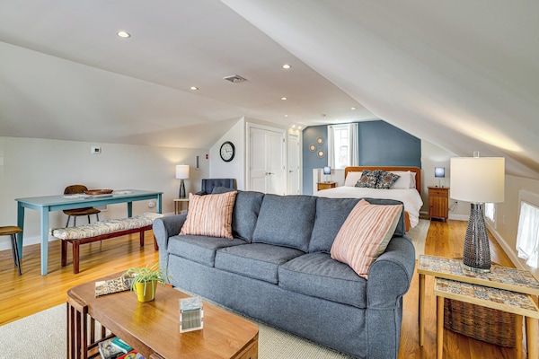 Walk To Coast! Convenient Cottage In Dtwn Madison - Hammonasset Beach State Park, Madison