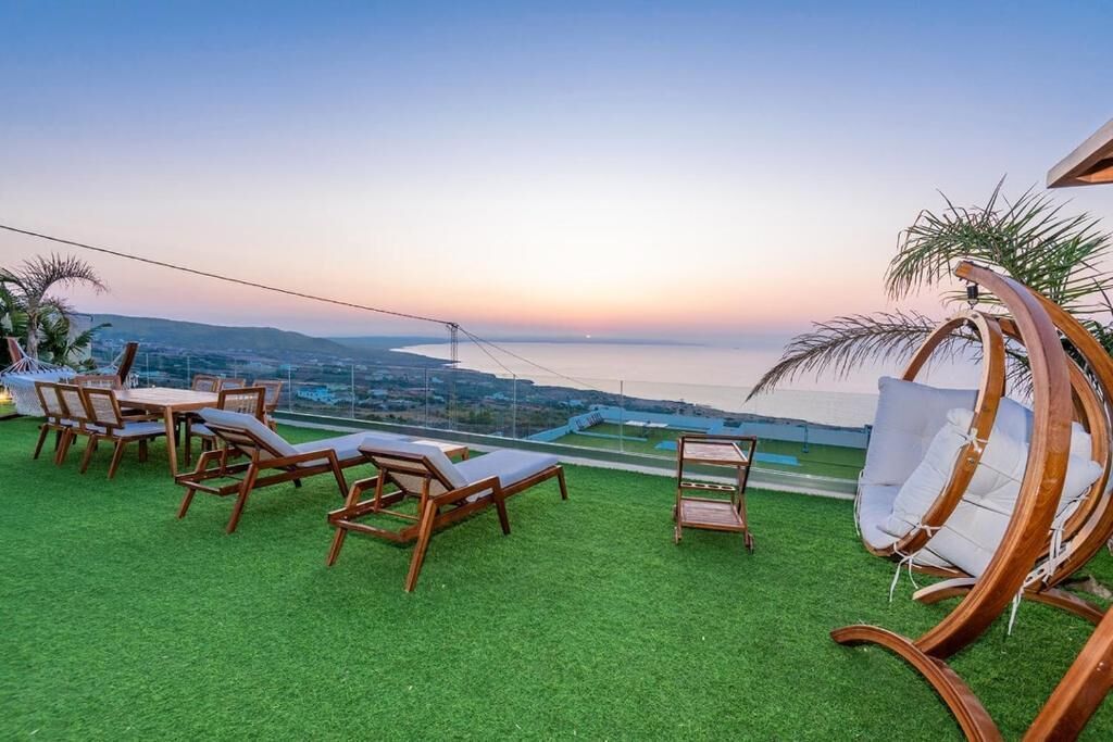 Villa, 6 Bedrooms, Private Pool, Ocean View | Tempat makan luar
