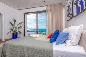 Villa, 6 Bedrooms, Private Pool, Ocean View | 6 bedrooms - Villa Mila 6 Suites Piscine Vue Mer Metline (Metline)
