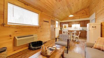 Casa (2 Bedrooms) | Interior