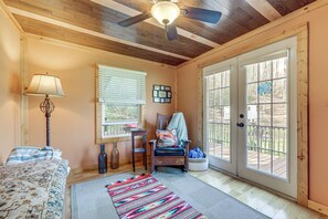 House (2 Bedrooms) | Interior - Quaint Mountain Charm! Robbinsville Hideaway (Robbinsville)