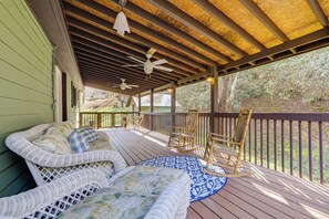 House (2 Bedrooms) | Interior - Quaint Mountain Charm! Robbinsville Hideaway (Robbinsville)