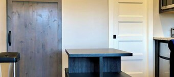 2 BR Tiny Homes - Unique Outdoor Space