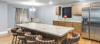 Walk to Tift Regional Health! Refined Home w/ Yard