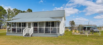Bring Your Pets! Family-friendly Gem in Cove City