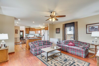 5 Private Acres! Outdoor Haven in Watford City