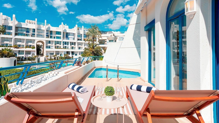 Stylish Duplex With Private Pool. Marbella House II