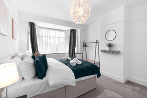 Imagen sin descripción, 3 de 44, botón