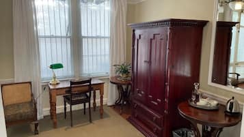 Doppelzimmer, 1 Queen-Bett, Nichtraucher | Innenbereich