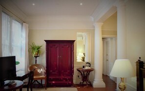 Interior - Tintagel Guest House (Cape Town)