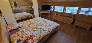 Room - Vrbo Property (Saint-Cergues)