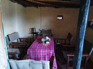 Dining - where culture meets comfort (Sekenanii)