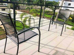 Lejlighed - 2 soveværelser - privat pool | Balkon