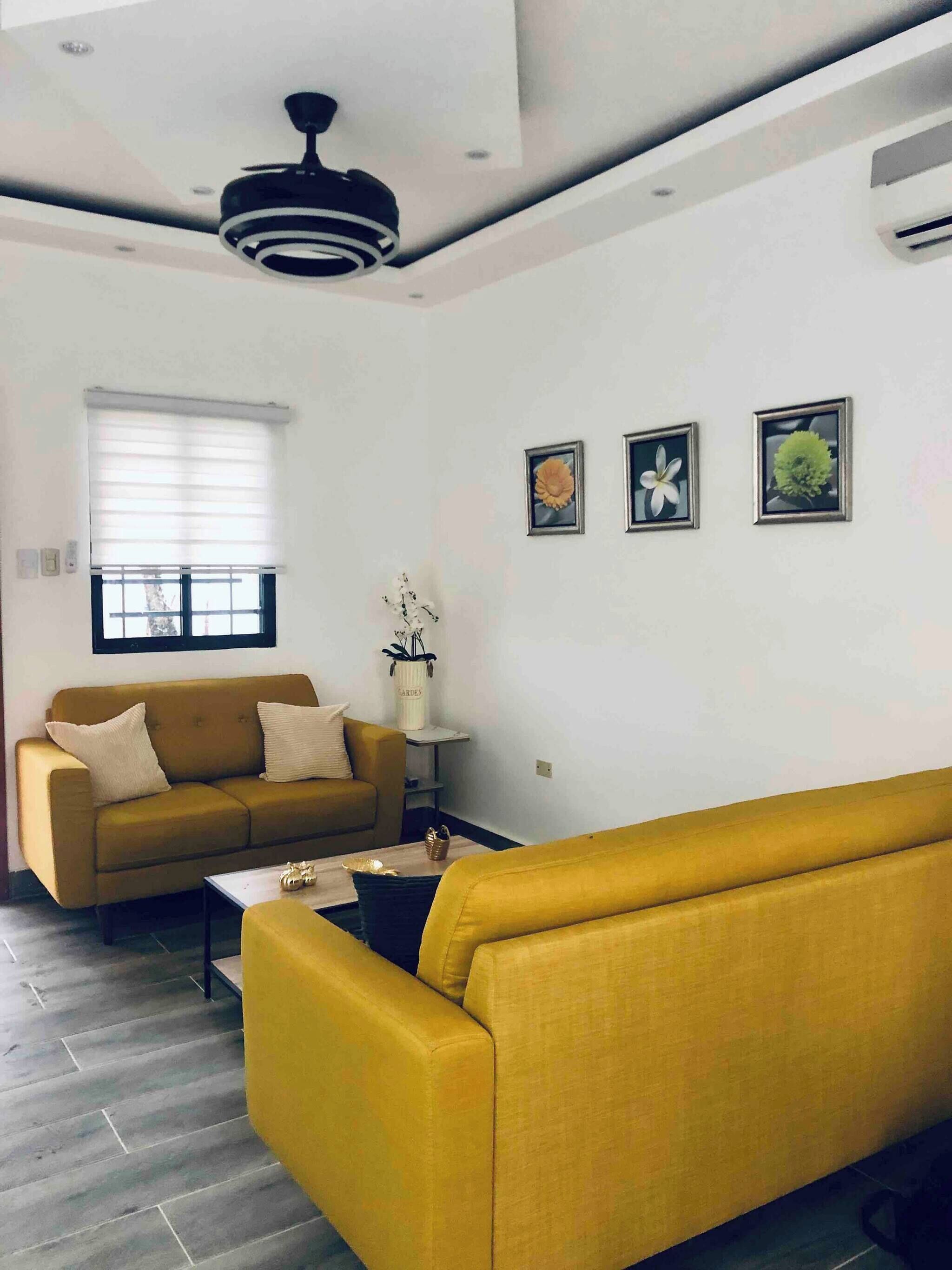 Apartment, 2 Bedrooms, Private Pool | Living room
