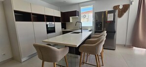 Private kitchen - VILLA SEA VIEWS V7 (Amarilla Golf)