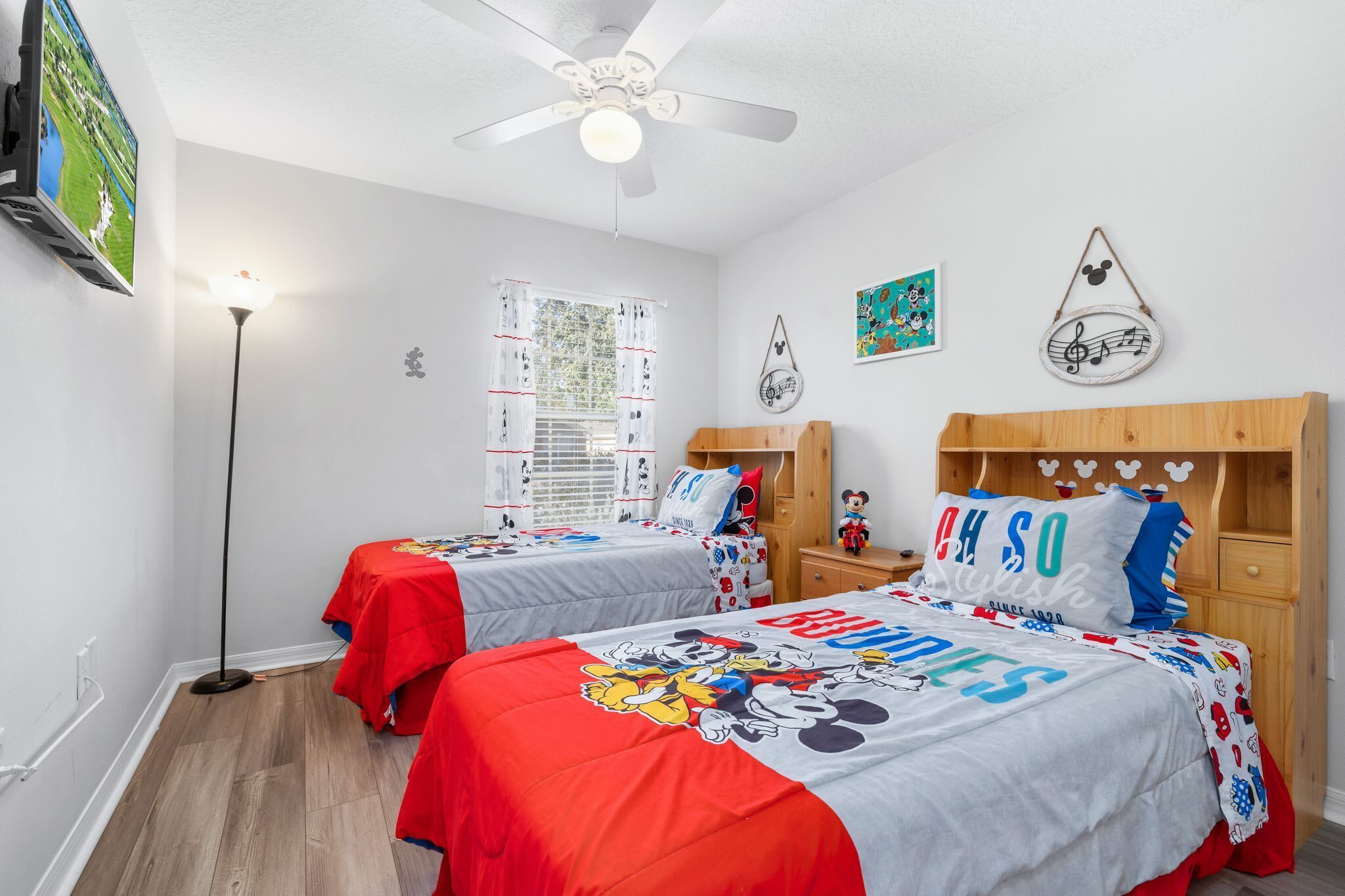 5 Schlafzimmer, Bügeleisen/Bügelbrett, WLAN, Bettwäsche