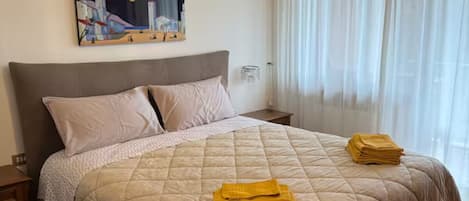 3 bedrooms, iron/ironing board