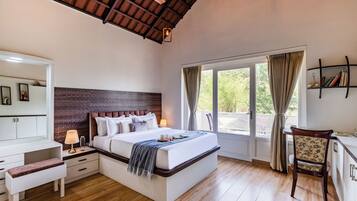 Deluxe villa, balkon, uitzicht op tuin